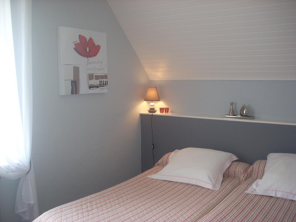 Chambres D'Hotes Kergollay Lanhouarneau Zimmer foto