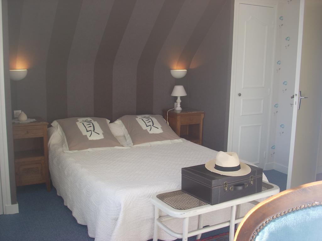 Chambres D'Hotes Kergollay Lanhouarneau Zimmer foto